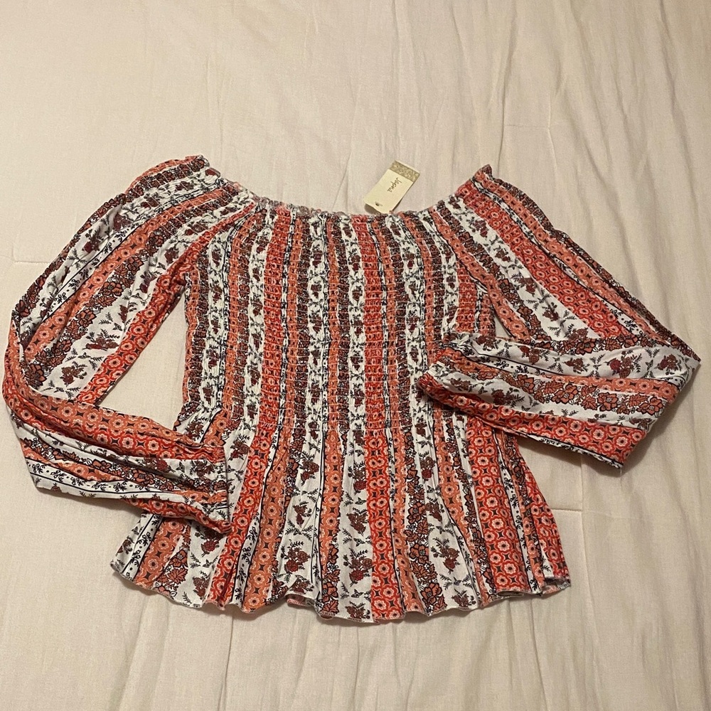Japna Off-Shoulder Blouse